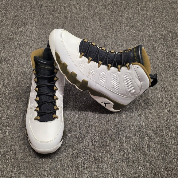 2015 Nike Air Jordan 9 IX Retro Statue 302370-109 Size 11